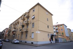 Biella Via Toscana Negozio con Licenza e Alloggio Biella Via Toscana Negozio con Licenza e Alloggio
