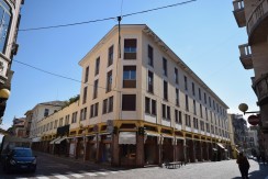 Biella Via Italia Negozio In Affitto Con Vetrine Biella Via Italia Negozio In Affitto Con Vetrine