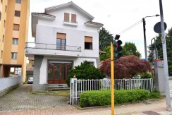 Vigliano Biellese Via Milano Casa In Vendita Vigliano Biellese Via Milano Casa In Vendita