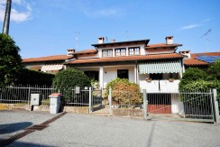 Vigliano Biellese Via Rivetti Villa In Vendita Vigliano Biellese Via Rivetti Villa In Vendita