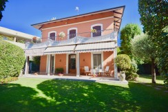 Cossato Villa Indipendente In Vendita Cossato Villa Indipendente In Vendita