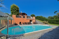 Cossato Villa Con Piscina In Vendita Cossato Villa Con Piscina In Vendita