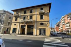 Biella Via Torino Intero Stabile In Vendita