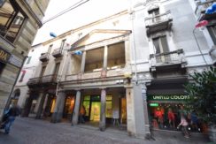 Biella Via Italia Alloggio e Negozio in Vendita Biella Via Italia Alloggio e Negozio in Vendita