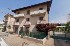 Cossato Via Martiri della Libertà Alloggio Con Terrazzo In Vendita