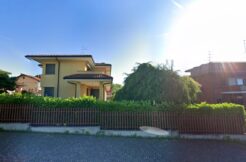 Villa Indipendente Bifamigliare In vendita Occhieppo Superiore