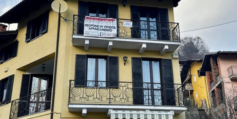 8130d4cb-f2c9-46c9-8fb2-40e508a53312