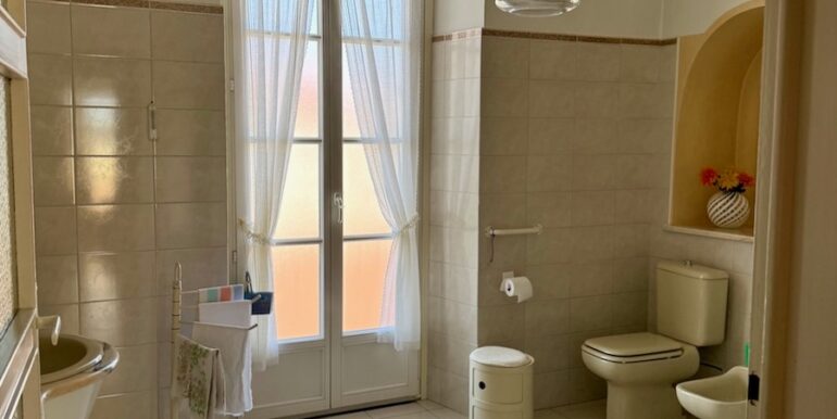 8Appartamento a Biella di mamma 2025